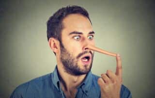 Votre cerveau vous trompe au quotidien. Découvrez comment la sophrologie vous aide à reprendre le contrôle de vos pensées.